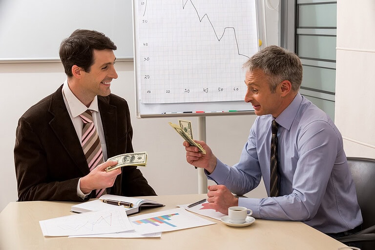 ZAK Firmenbeteiligung in München: Wie Anleger aus der Region vom Inkassomarkt profitieren